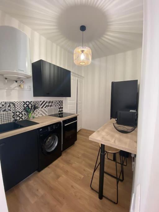 Corte Magnifique T2 45M2 Neuf 5 Personnes Place St Marcel Hyper Centre Wifi Lave Linge Tv Buitenkant foto