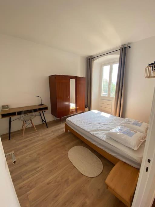 Corte Magnifique T2 45M2 Neuf 5 Personnes Place St Marcel Hyper Centre Wifi Lave Linge Tv Buitenkant foto