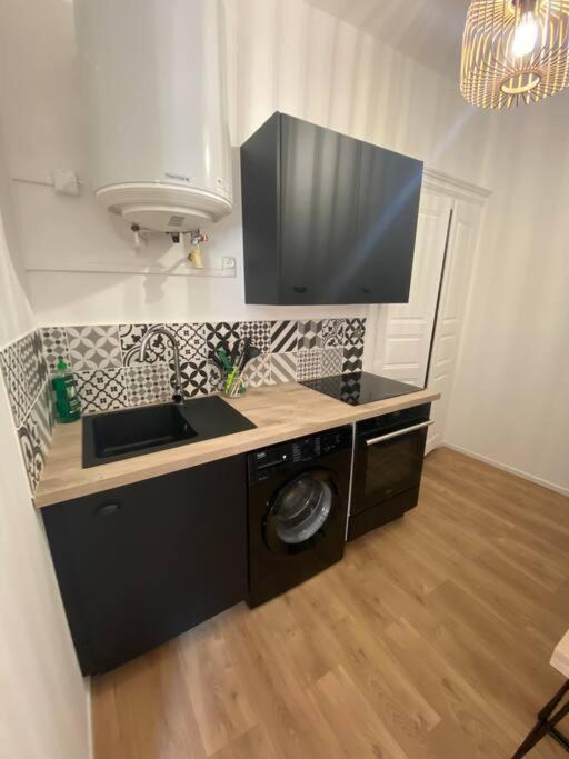 Corte Magnifique T2 45M2 Neuf 5 Personnes Place St Marcel Hyper Centre Wifi Lave Linge Tv Buitenkant foto