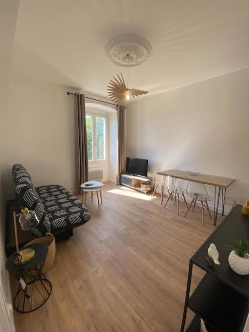 Corte Magnifique T2 45M2 Neuf 5 Personnes Place St Marcel Hyper Centre Wifi Lave Linge Tv Buitenkant foto