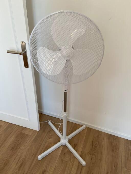 Corte Magnifique T2 45M2 Neuf 5 Personnes Place St Marcel Hyper Centre Wifi Lave Linge Tv Buitenkant foto